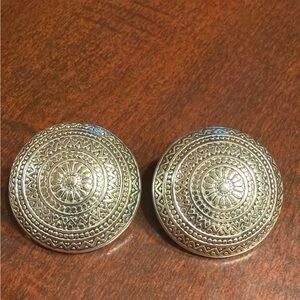 Vintage 1980's Leslie Block Southwestern Style Clip-On Silver Round Earrings